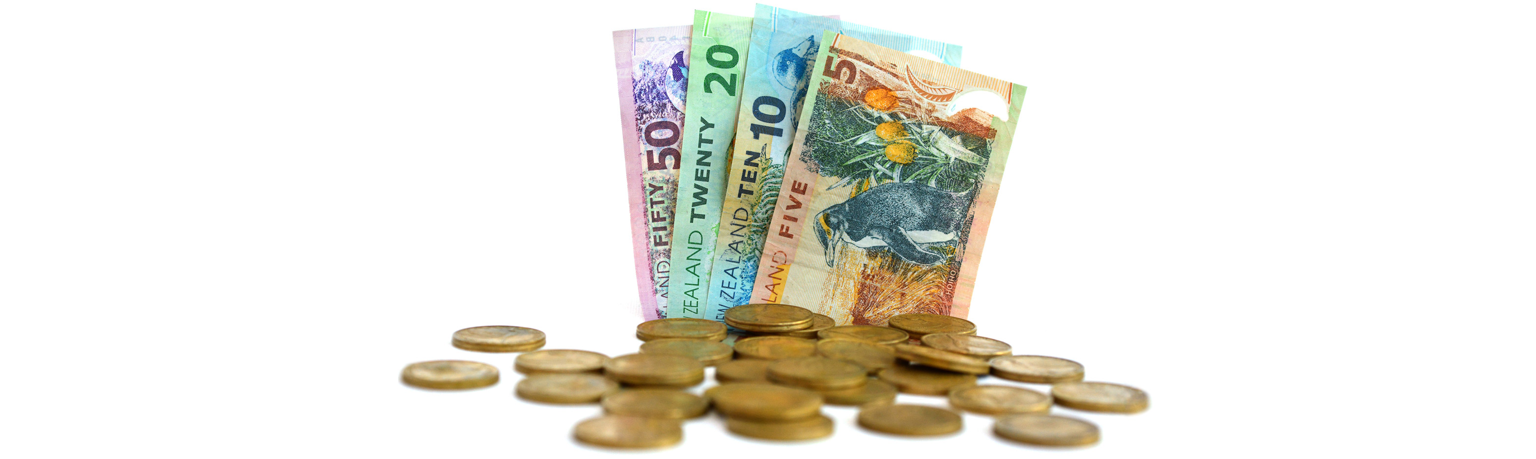 How is New Zealand GST calculated and charged?